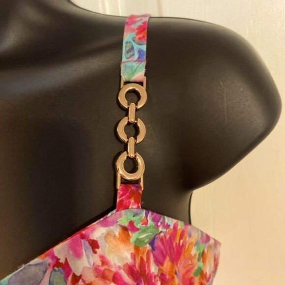 “AMANDA UPRICHARD” Floral & Chain Flared Dress - Picture 4 of 13